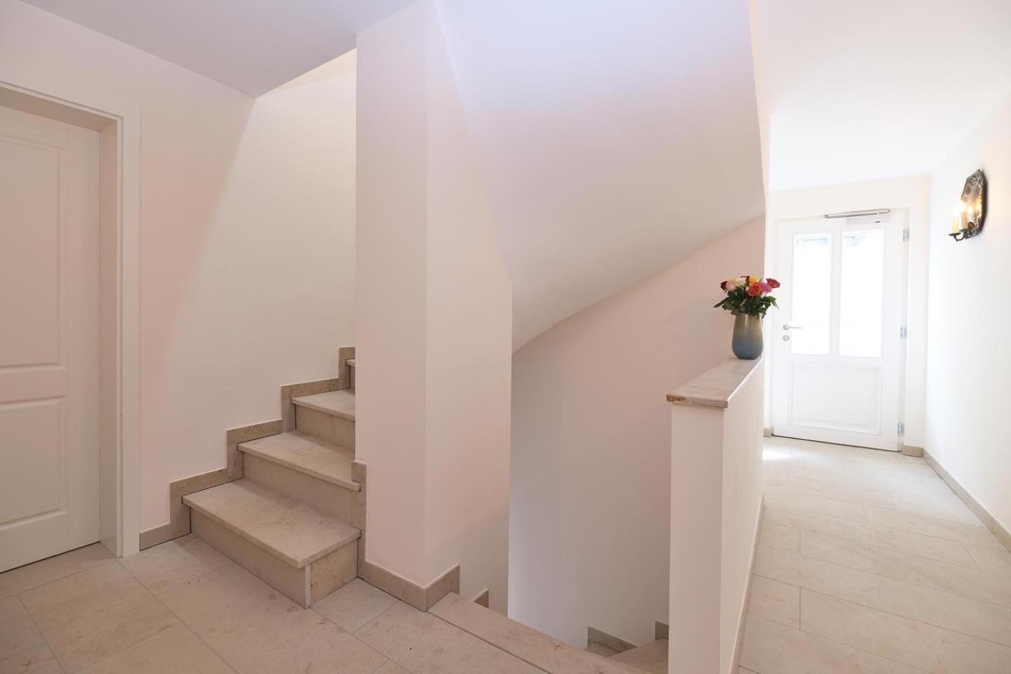 Das Schiefe Haus Wohnung Starkenburg Heppenheim  Экстерьер фото